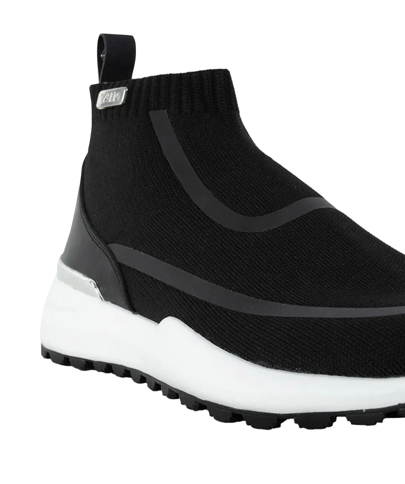 B3 Sock Runners