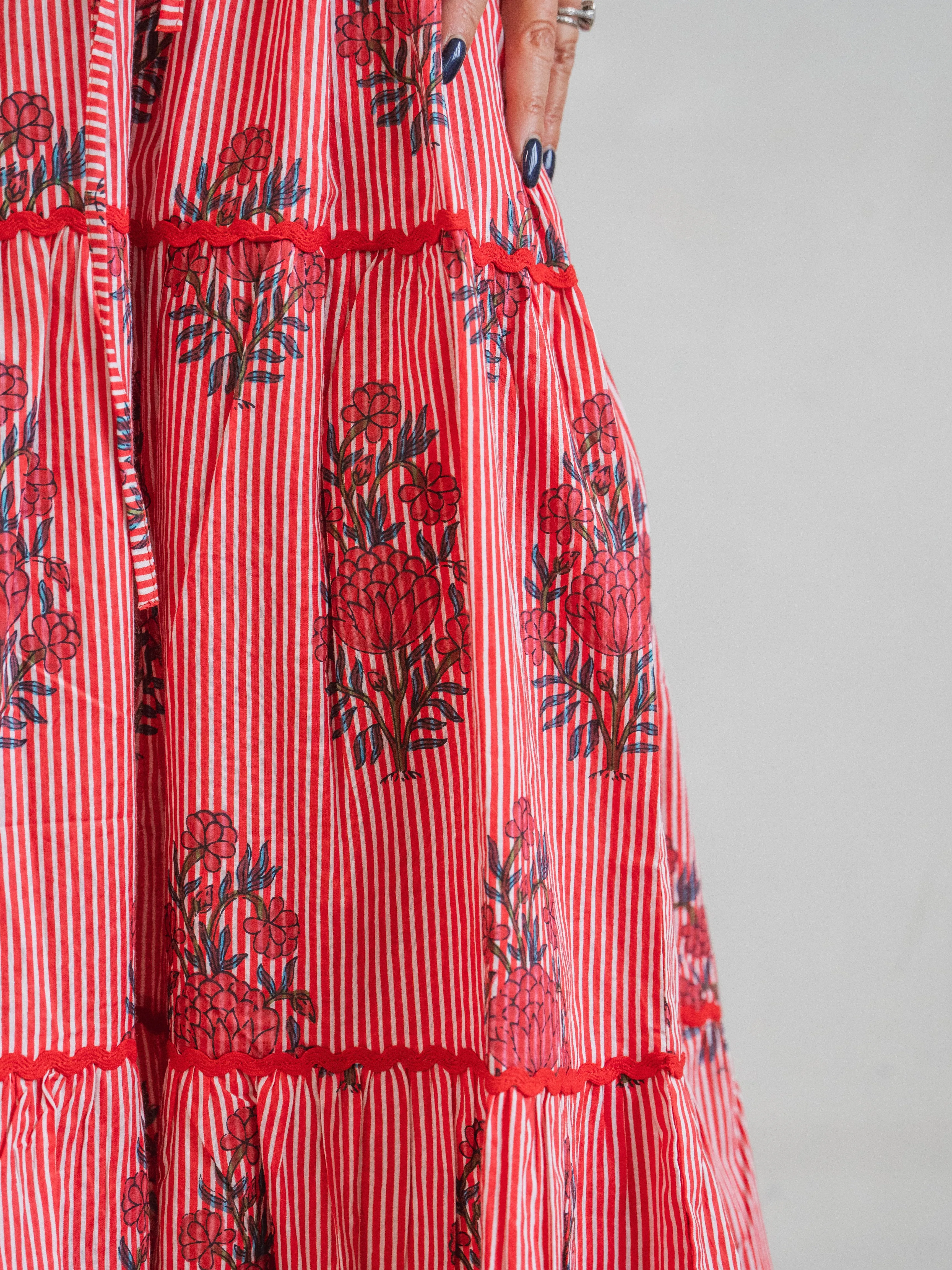 'GRACE' DRESS IN STRIPEY RED GARLAND