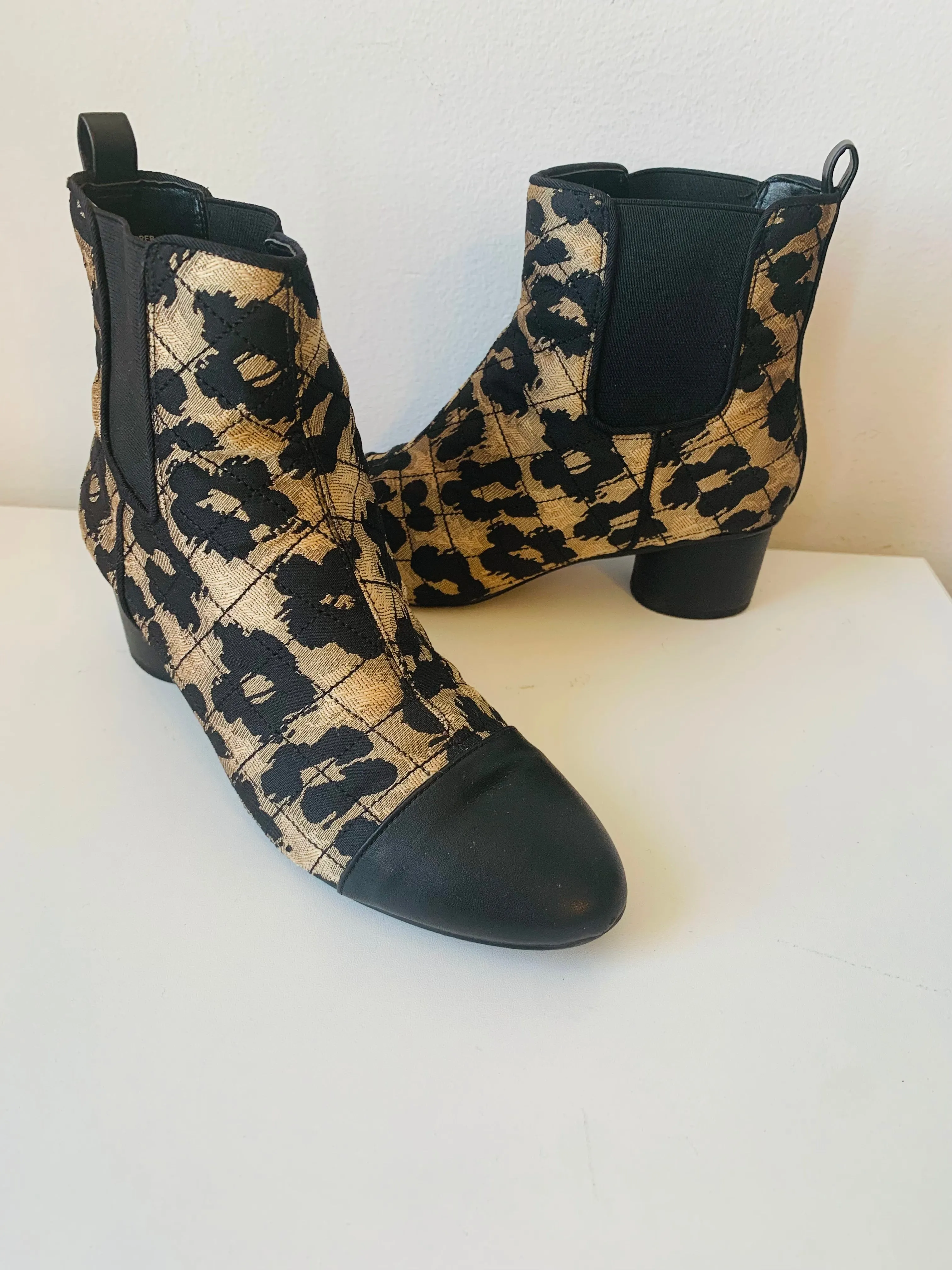 Nine West Women’s Interrupt Ankle Boots Size 7.5