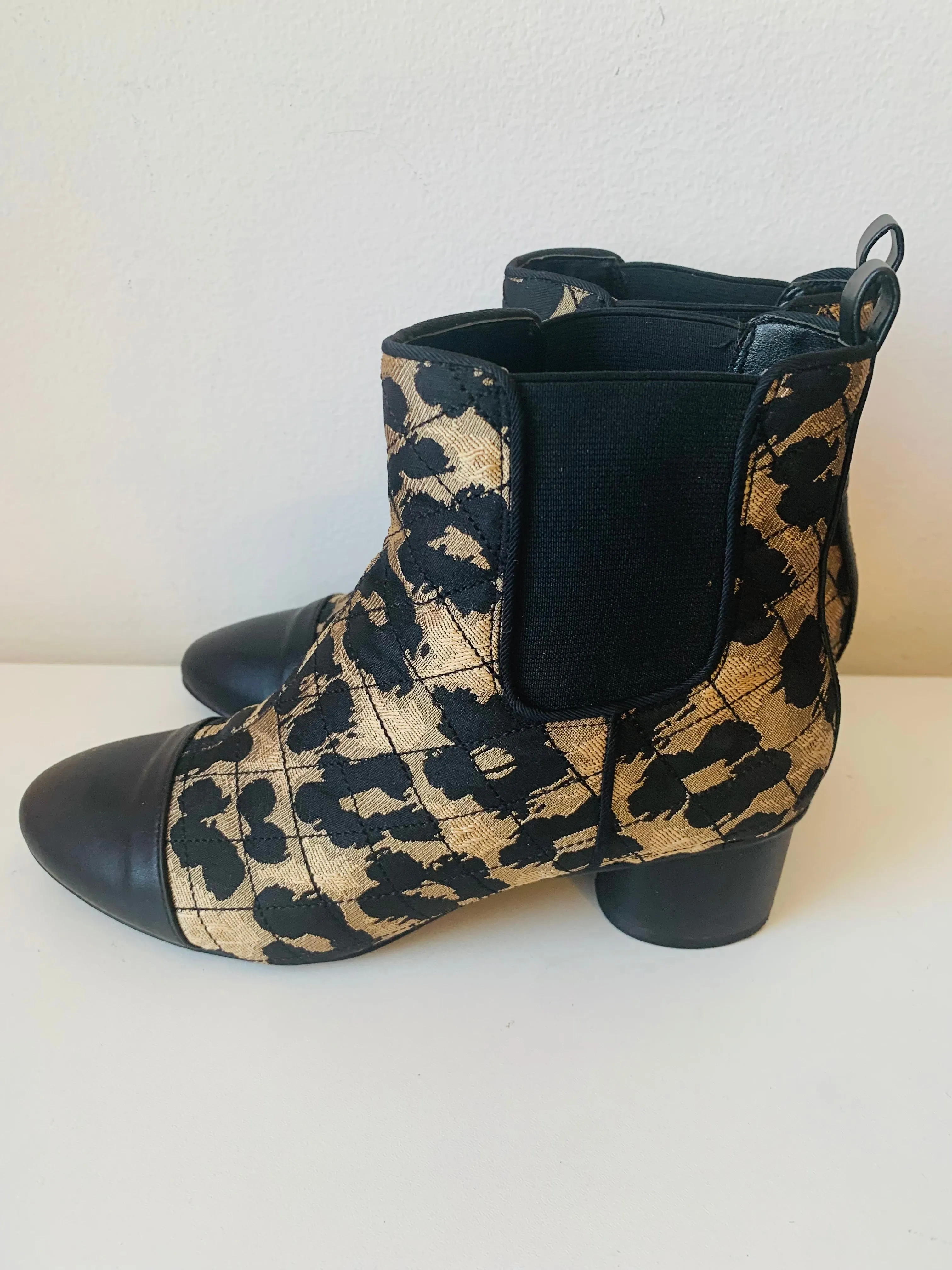 Nine West Women’s Interrupt Ankle Boots Size 7.5