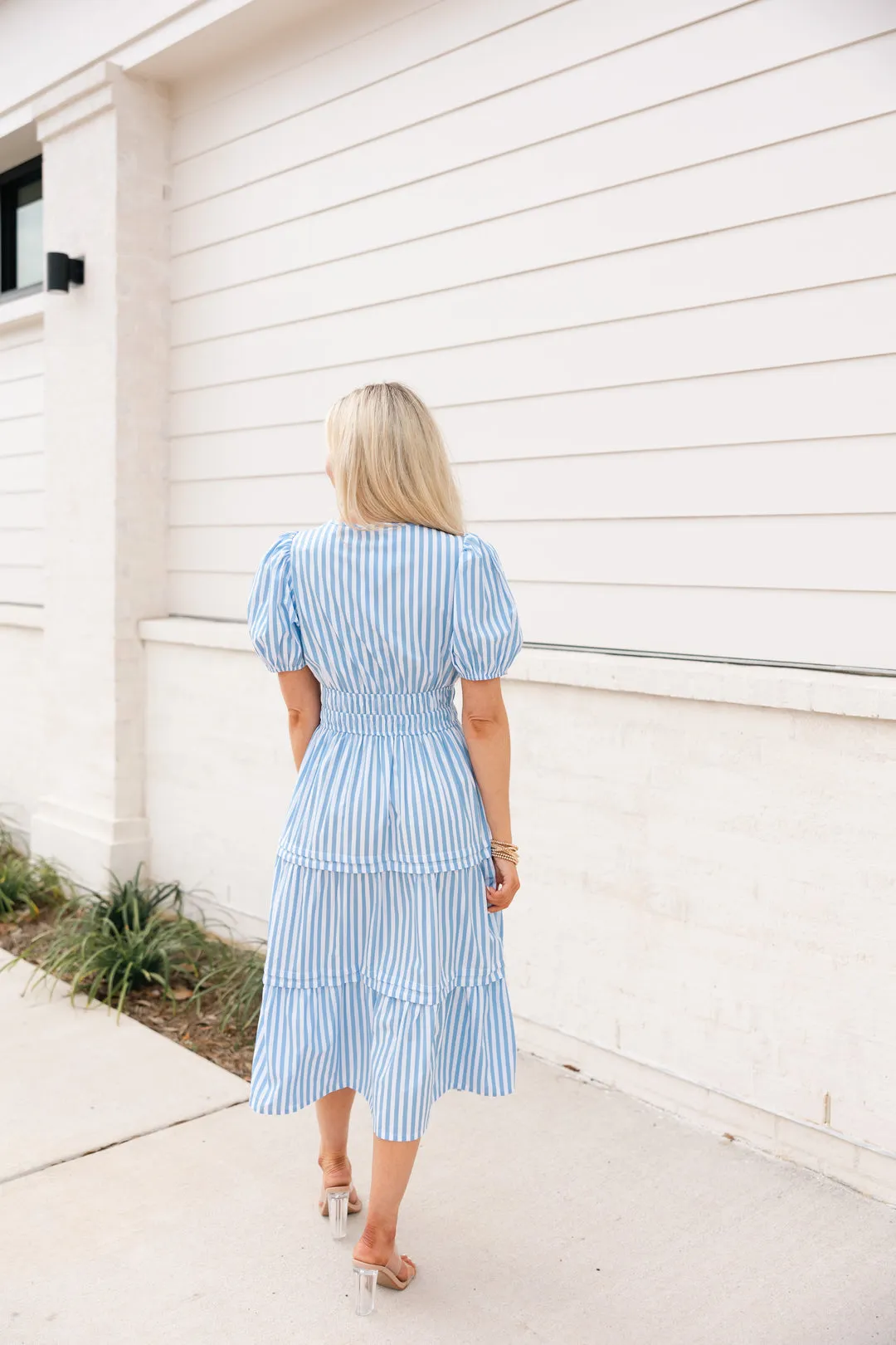 Sunrise Service Stripped Midi Dress w Puff Sleeves