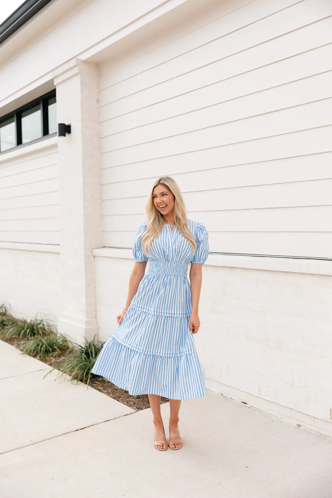 Sunrise Service Stripped Midi Dress w Puff Sleeves