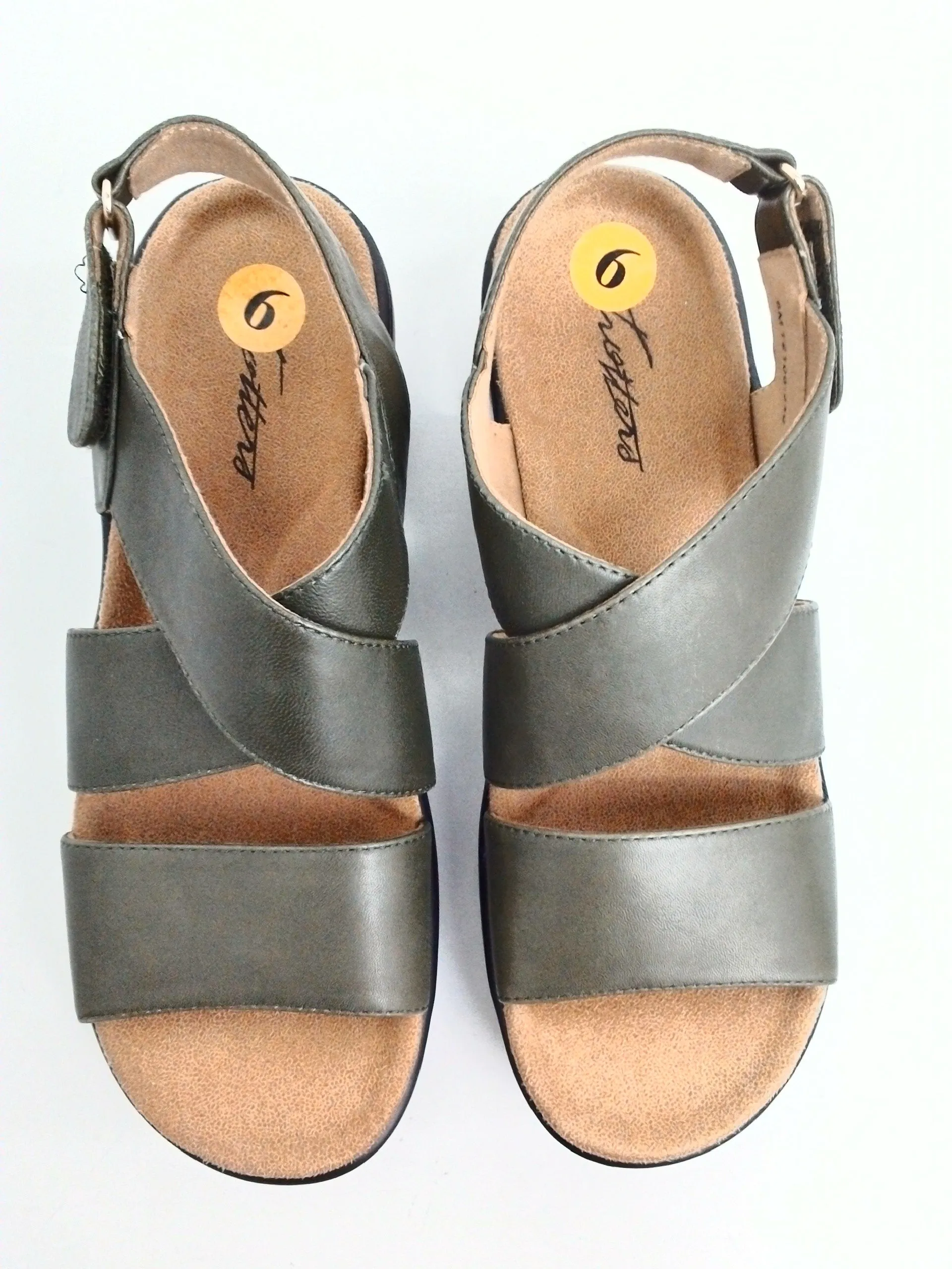 Trotters Women's Olive Green Sandals Size 6 M