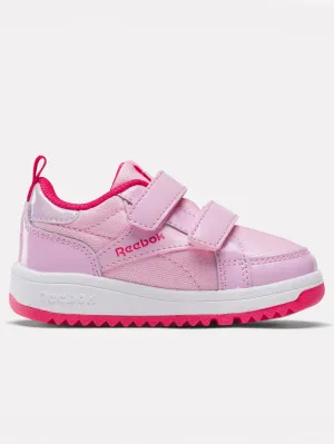 Weebok Clasp Low Astro Rose/Bold Pink/White Shoes (Little Kids)
